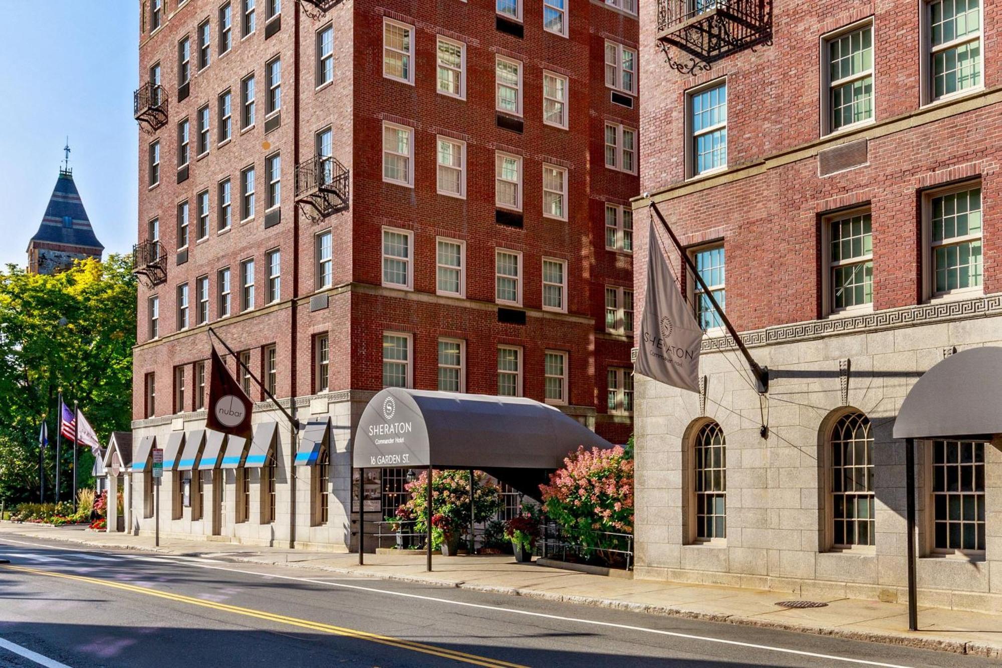 Sheraton Commander Hotel Cambridge Bagian luar foto